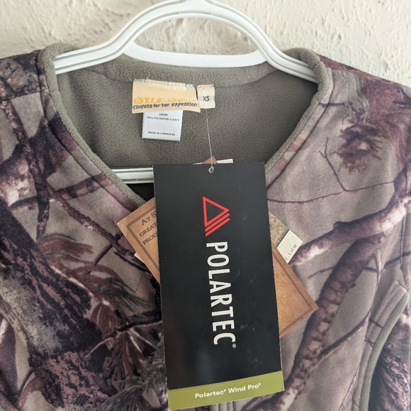 NWT Polartec She Safari Camo Fleece Vest - Picture 4 of 6